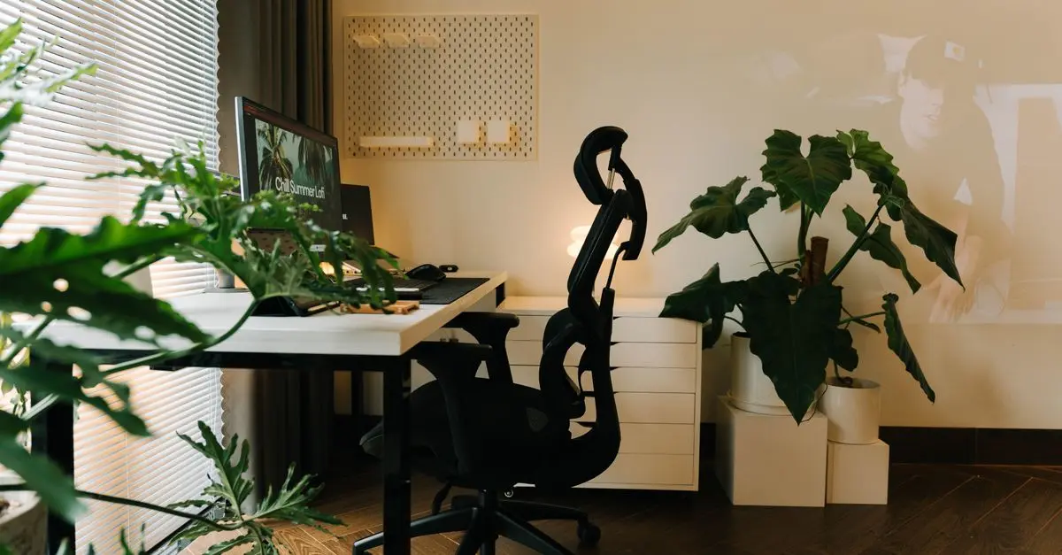 Comment choisir l'éclairage adapté pour votre espace de travail